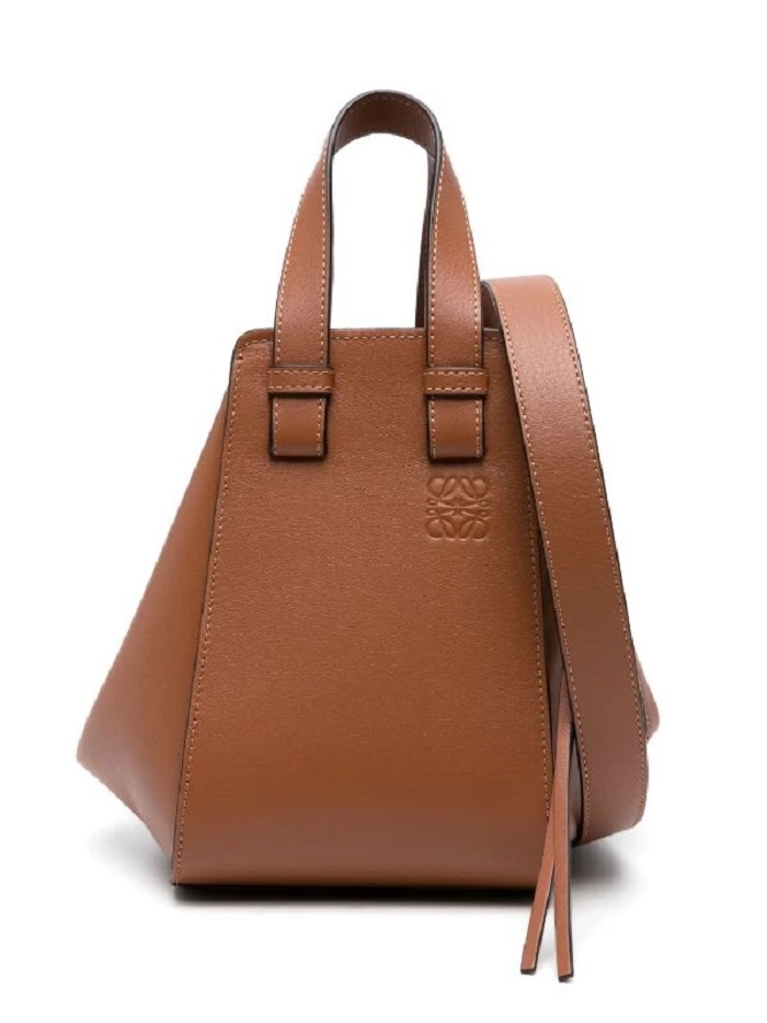 LOEWE: сумки, що стали символом стилю